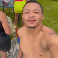 A frase certa é.....