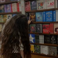 elifgilmorewithbooks