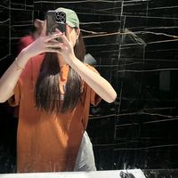 user8133028193939