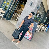 latoya10_lesh