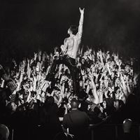 yungblud_fans20