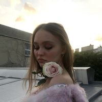 http.balenciaga.com