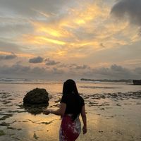 suara asli - queenlyrents