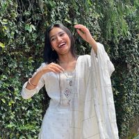 anuska_1111