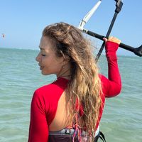 karina_kitesurfing
