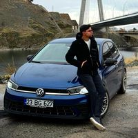 Kız gitdi mutlu oldu erkek ise dekoru bıraktı