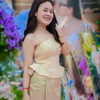សំឡេងដើម - នីន នីន៚🛍️🛍️🛒🤍