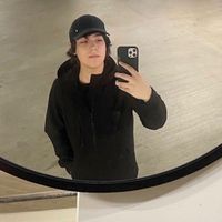 Hello ladiesシ
