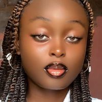 mary__angolanga