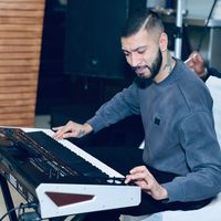 solist_kristi_islami