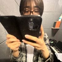 putyourhead0nmyshoulder