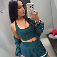 lesliehoani