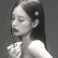 jenniye04