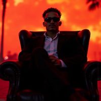 خصرها يرقص على الطار