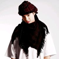 nikikaulitz13