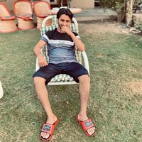 mr_moiz32