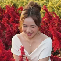 ອອກໄປໃຊ້ຊີວິດ