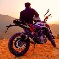 Baadal Banera Aayeni Huncha