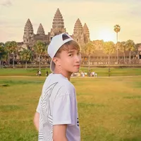 មិត្តស្លាប់រស់