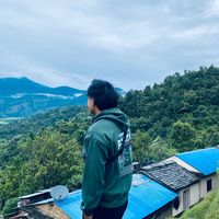 whois.ukesh_grgz