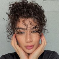 shahnozxanum.ae