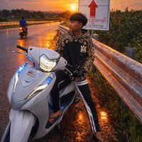 เสียงต้นฉบับ - ໂອເວັ້ນເອງ 112.8K 🩵