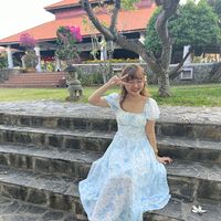 nhạc nền - Hạnh