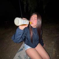 whoislyzz