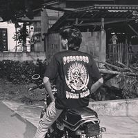 andritwentytwo_