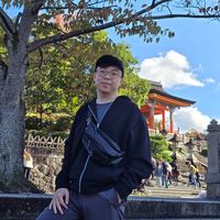 huanghuang037