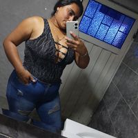 lauratovar2727