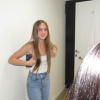 lia.hazan