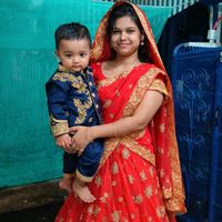 নিজস্ব শব্দ