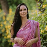 girl_white_nelli