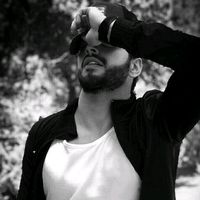bay...karizma2961