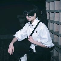 lihan_cos7