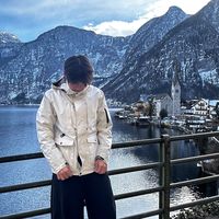 louies_7704