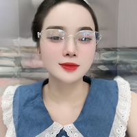 nhạc nền - Bé Hiềnnn