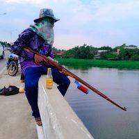 bob_022537