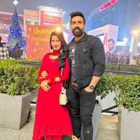 viral_husbandwife