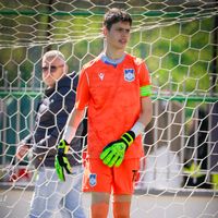 pumi_pro_goalkeeper