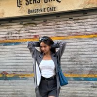 anushka04008