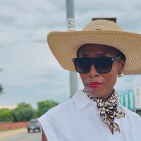 nomvulaklipsticklady