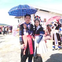 เสียงต้นฉบับ - leej twb tus hlub