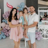 ladykeziahmilnerofficial