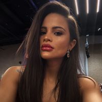 larissaaneriii