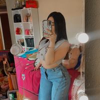 nicolejb321