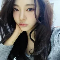 ningning cakep bgt titik