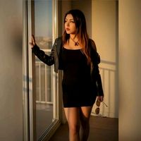 anna_leon_gtr