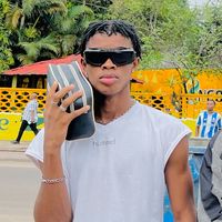 gedeon.mk.boy.24.officie